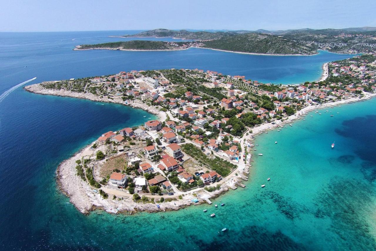 Apartments By The Sea Sevid, Trogir - 16897 Marina Εξωτερικό φωτογραφία