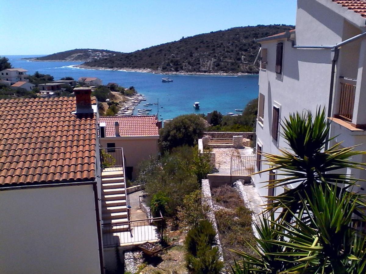 Apartments By The Sea Sevid, Trogir - 16897 Marina Εξωτερικό φωτογραφία
